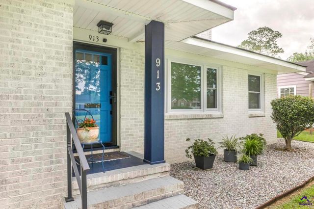 913 7th Avenue, Albany, GA 31701