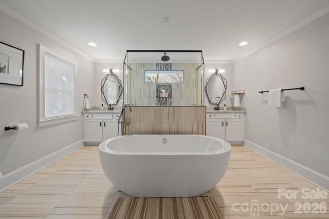 3720 Tuckaseegee Road, Charlotte, NC 28208