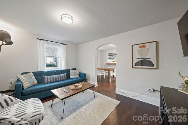 3720 Tuckaseegee Road, Charlotte, NC 28208