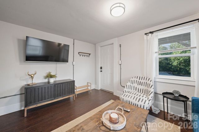 3720 Tuckaseegee Road, Charlotte, NC 28208