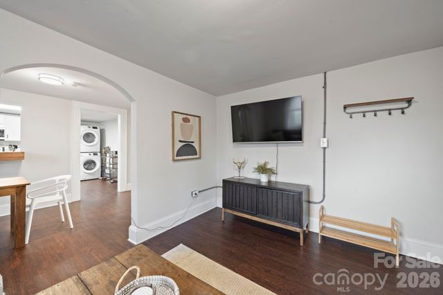 3720 Tuckaseegee Road, Charlotte, NC 28208