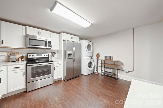 3720 Tuckaseegee Road, Charlotte, NC 28208