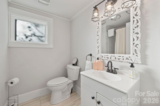 3720 Tuckaseegee Road, Charlotte, NC 28208