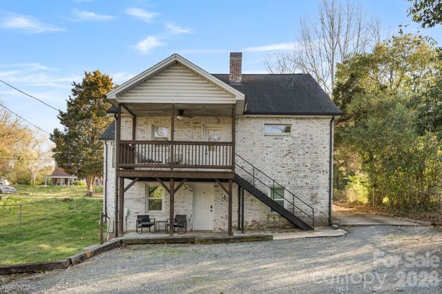 3720 Tuckaseegee Road, Charlotte, NC 28208