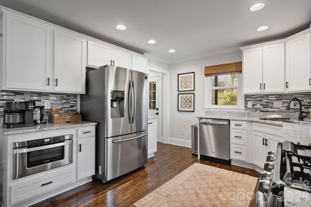 3720 Tuckaseegee Road, Charlotte, NC 28208