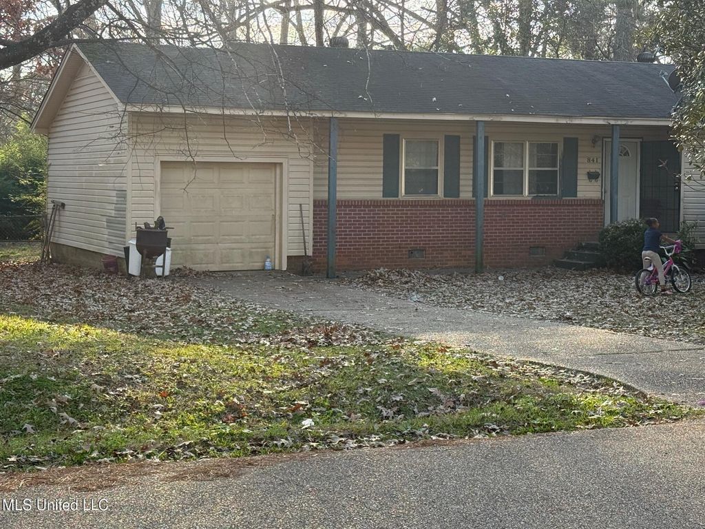 2834 Glenderry Street, Jackson, MS 39212