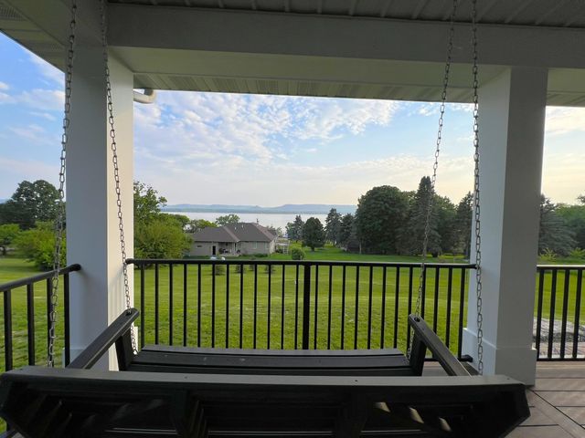 W12420 State Highway 35, Stockholm, WI 54769