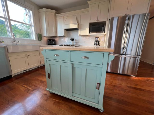 W12420 State Highway 35, Stockholm, WI 54769