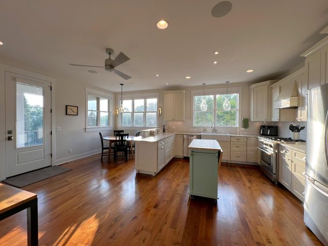 W12420 State Highway 35, Stockholm, WI 54769