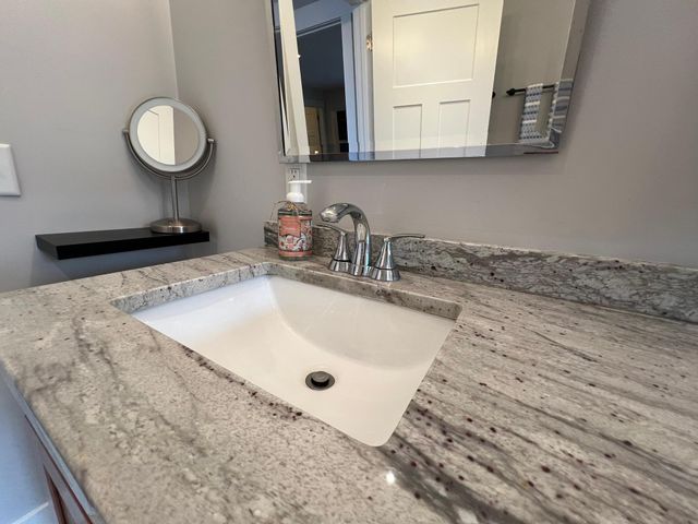 W12420 State Highway 35, Stockholm, WI 54769