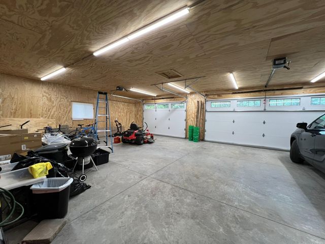 W12420 State Highway 35, Stockholm, WI 54769