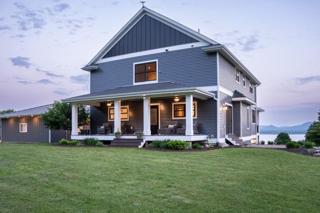 W12420 State Highway 35, Stockholm, WI 54769