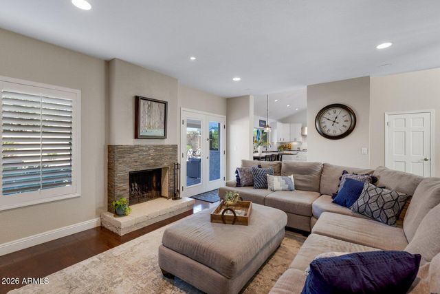 4658 E KINGS Avenue, Phoenix, AZ 85032