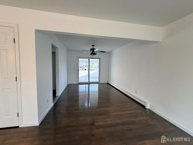 2460 WOODBRIDGE Avenue, Edison, NJ 08817