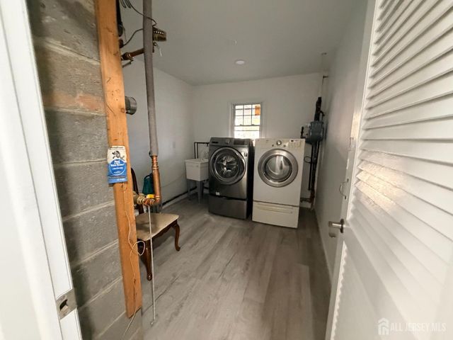 2460 WOODBRIDGE Avenue, Edison, NJ 08817