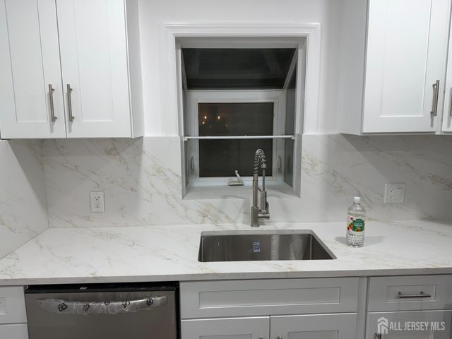 2460 WOODBRIDGE Avenue, Edison, NJ 08817