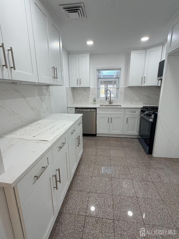 2460 WOODBRIDGE Avenue, Edison, NJ 08817