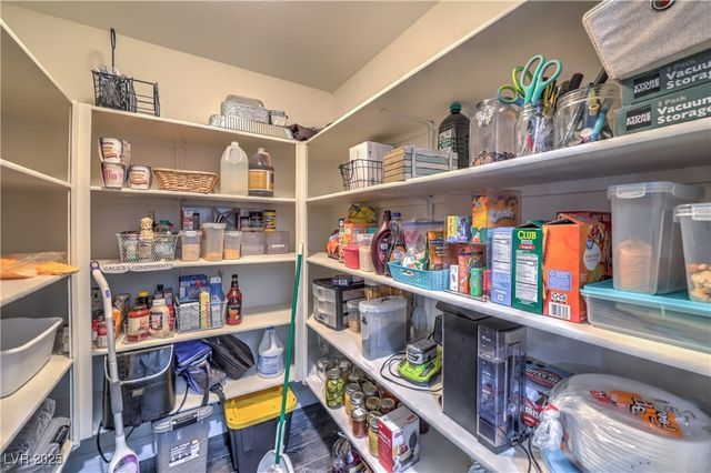 3711 Thom Boulevard, Las Vegas, NV 89130