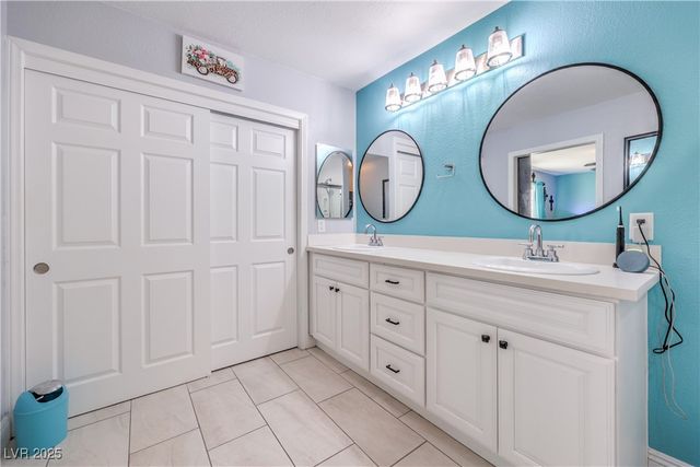 3711 Thom Boulevard, Las Vegas, NV 89130