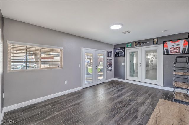 3711 Thom Boulevard, Las Vegas, NV 89130