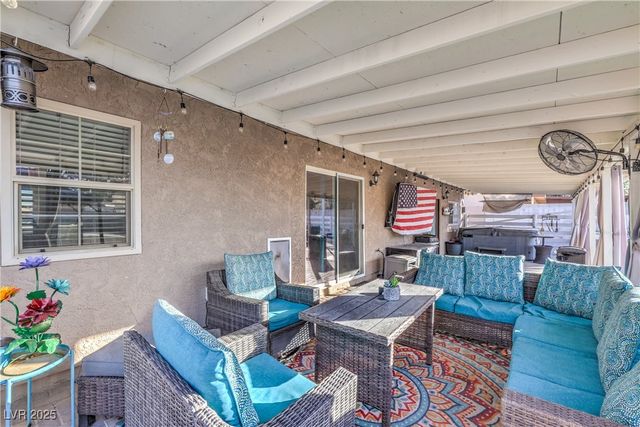 3711 Thom Boulevard, Las Vegas, NV 89130