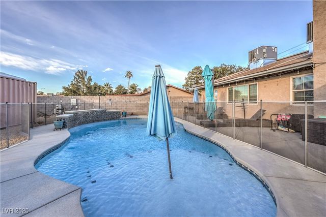 3711 Thom Boulevard, Las Vegas, NV 89130