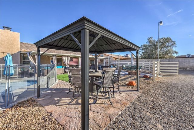 3711 Thom Boulevard, Las Vegas, NV 89130