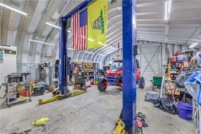 3711 Thom Boulevard, Las Vegas, NV 89130