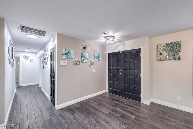 3711 Thom Boulevard, Las Vegas, NV 89130