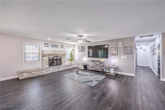 3711 Thom Boulevard, Las Vegas, NV 89130