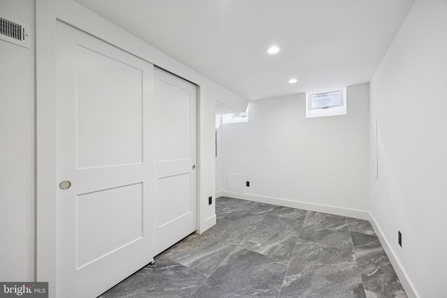 355 BELGRADE ST, Philadelphia, PA 19125