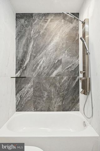 355 BELGRADE ST, Philadelphia, PA 19125