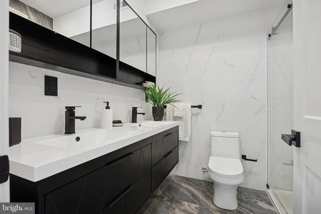 355 BELGRADE ST, Philadelphia, PA 19125