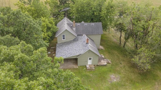 W8008 S COUNTY ROAD A, Wild Rose, WI 54984