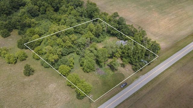 W8008 S COUNTY ROAD A, Wild Rose, WI 54984