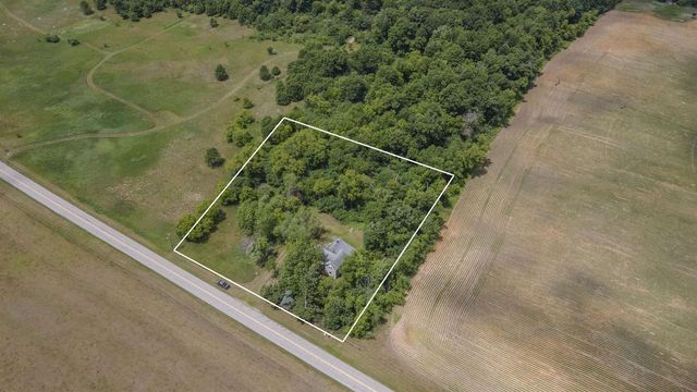 W8008 S COUNTY ROAD A, Wild Rose, WI 54984
