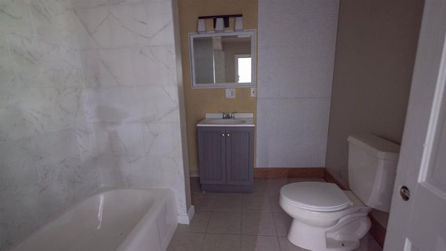 W8008 S COUNTY ROAD A, Wild Rose, WI 54984