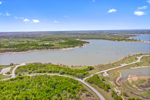 1112 Birchwood Drive, Crowley, TX 76036