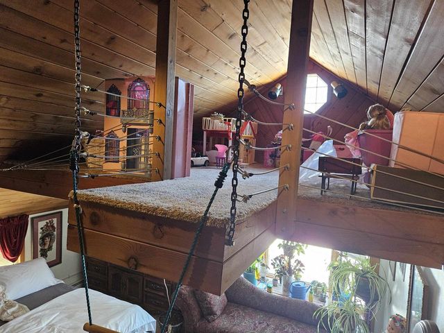 1717 KNAPP STREET, Oshkosh, WI 54902