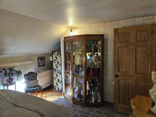 1717 KNAPP STREET, Oshkosh, WI 54902