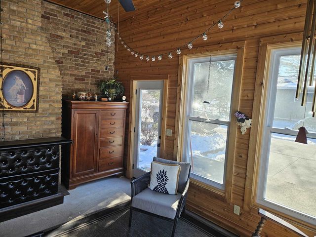 1717 KNAPP STREET, Oshkosh, WI 54902