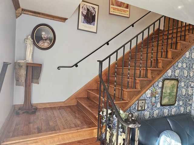 1717 KNAPP STREET, Oshkosh, WI 54902