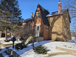 1717 KNAPP STREET, Oshkosh, WI 54902