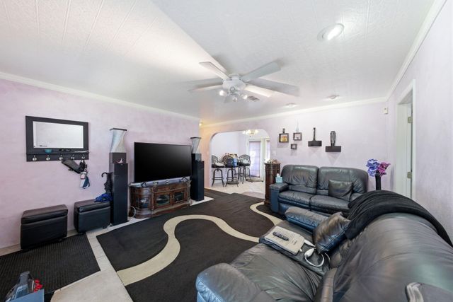 10415 Norton Drive, Houston, TX 77043