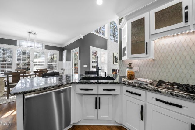 10616 Thornbury Crest Court, Raleigh, NC 27614