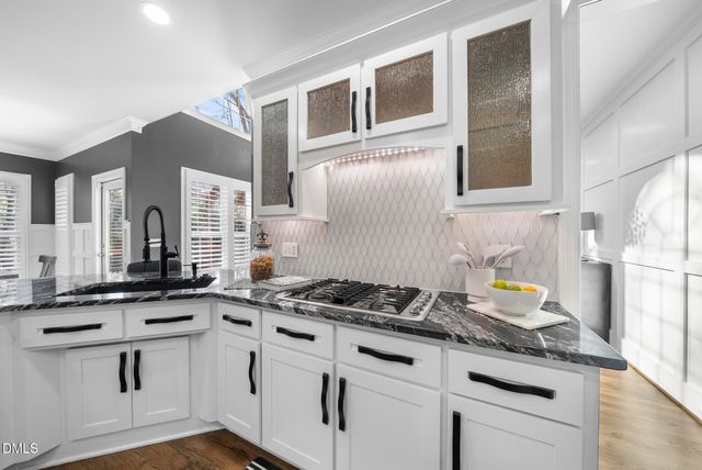 10616 Thornbury Crest Court, Raleigh, NC 27614