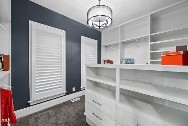 10616 Thornbury Crest Court, Raleigh, NC 27614