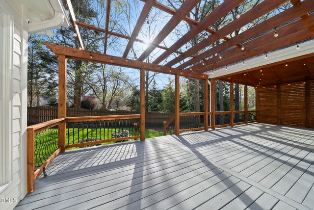 10616 Thornbury Crest Court, Raleigh, NC 27614