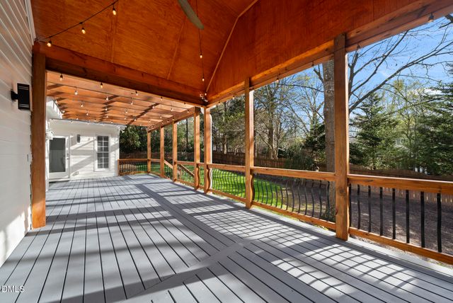 10616 Thornbury Crest Court, Raleigh, NC 27614