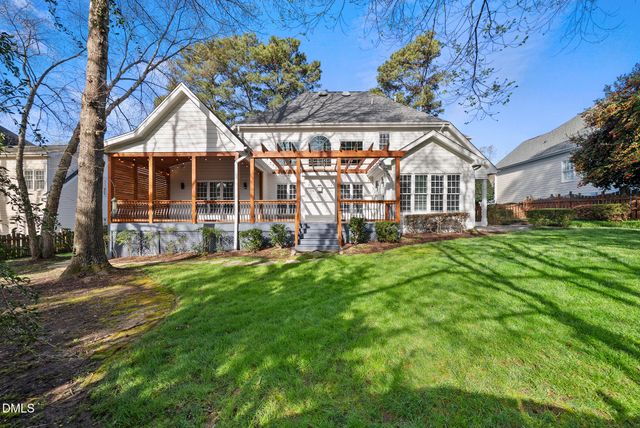 10616 Thornbury Crest Court, Raleigh, NC 27614